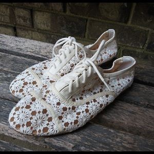 Lace Oxford Flats